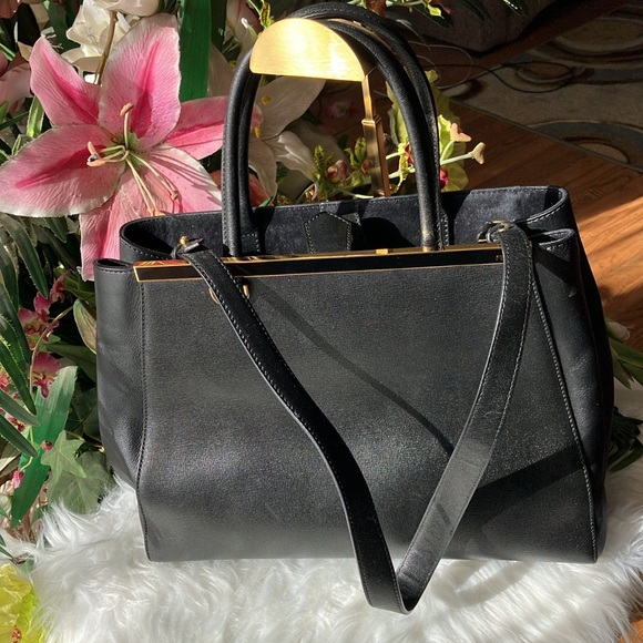 FENDI 2jours black 2 way stunningly chic purse Authenticated by PoshMark - Picture 11 of 16